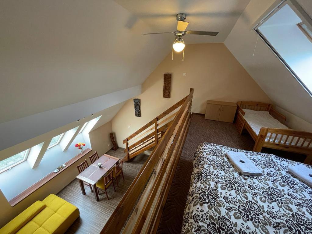 Gyulai Brill Apartman Exteriör bild