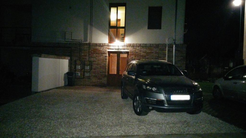 Gyulai Brill Apartman Exteriör bild