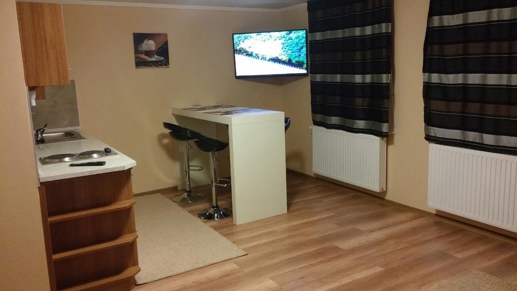 Gyulai Brill Apartman Exteriör bild