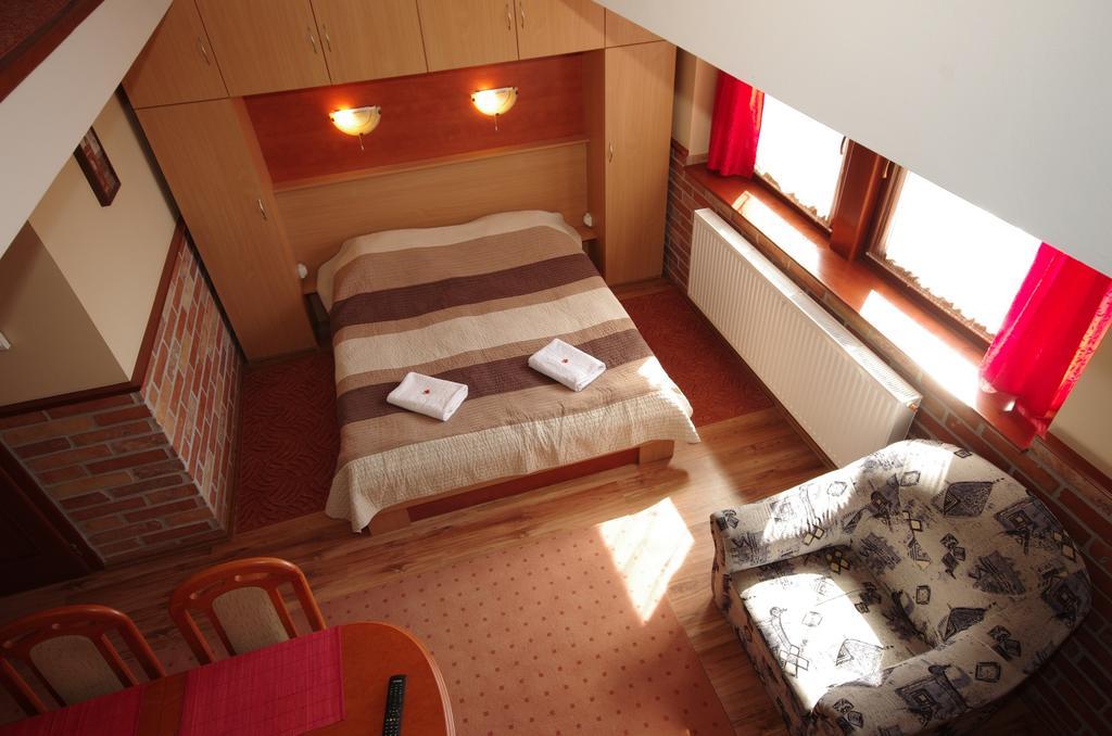 Gyulai Brill Apartman Exteriör bild